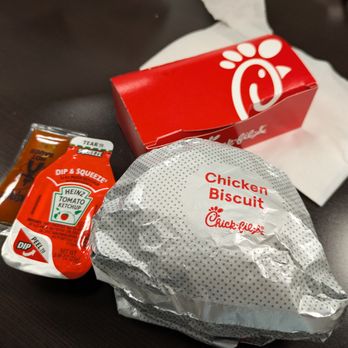 Chick-fil-A - Chick-fil-A, Town N Country, Tampa - Fast Food Near Me - Tampa, Florida