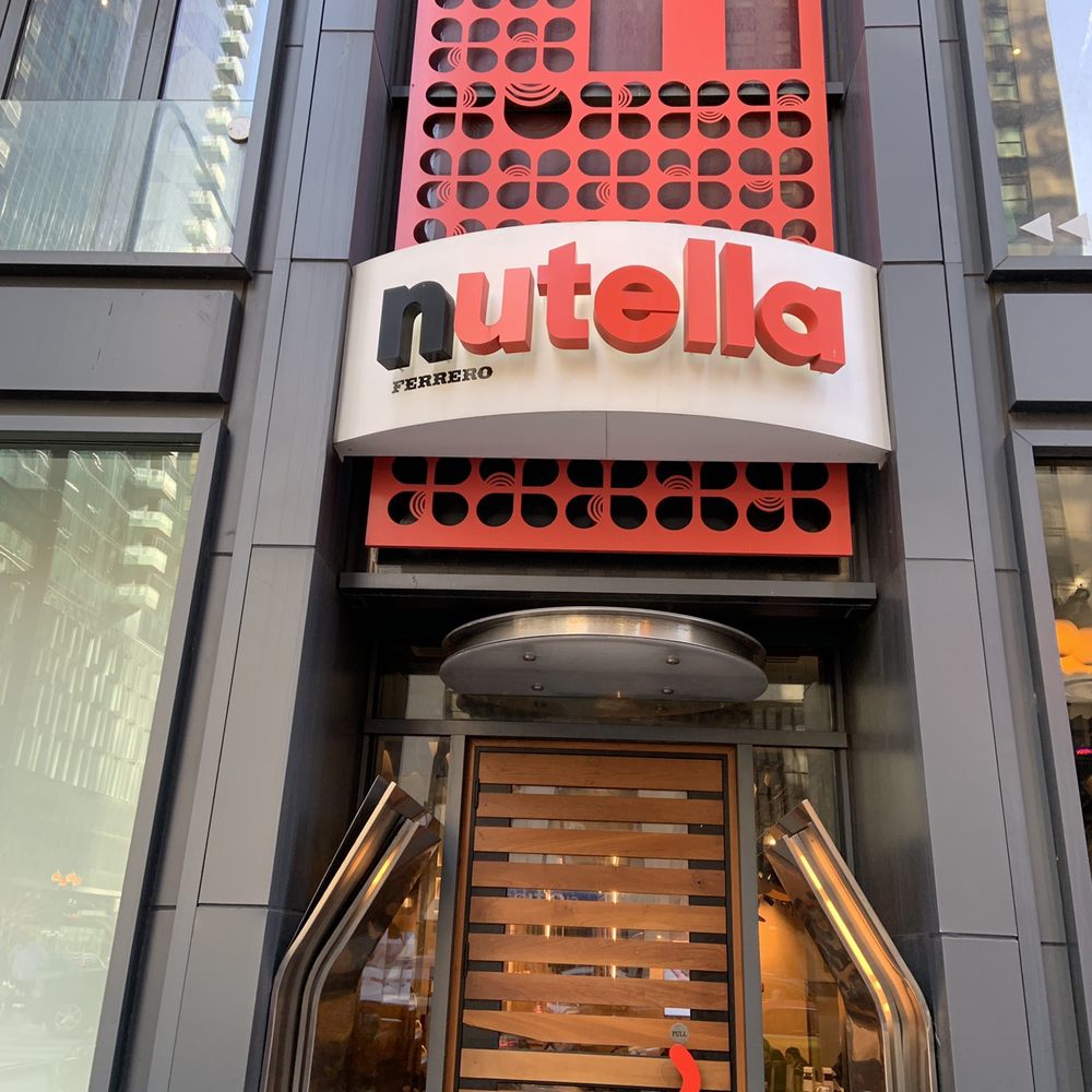 Nutella Cafe - Outside - Desserts Near Me - Chicago, Illinois Nutella Cafe - Outside - Desserts Near Me - Chicago, Illinois