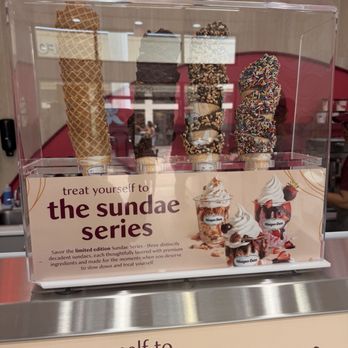 Häagen-Dazs - Juice Bars & Smoothies Near Me - West Palm Beach, Florida Häagen-Dazs - Juice Bars & Smoothies Near Me - West Palm Beach, Florida
