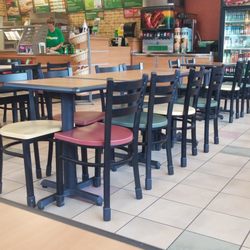 Subway - The CLEANEST Subway in the world!