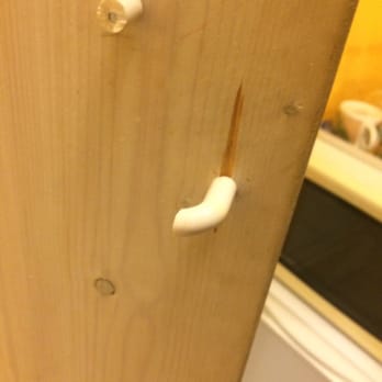Captiva Island Inn - The handle to the shower area door is broken off to a sharp point in the Jasmine room. - Hotels Near Me - Captiva Island, Florida