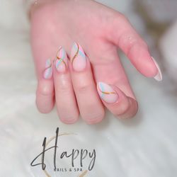 Happy Nails & Spa