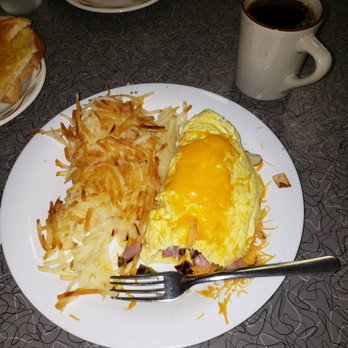 Richmaid Restaurant - Denver omelette - American Near Me - Lodi, California