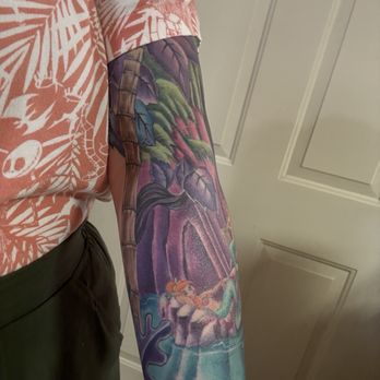 Mermaiid Ink - Mermaid Lagoon Tattoo - Tattoo Near Me - Signal hill, California