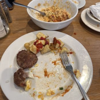 The Nest: A Brunch Joint - Eggs, sausage, and Shrimp & Grits - Breakfast & Brunch Near Me - Bellflower, California The Nest: A Brunch Joint - Eggs, sausage, and Shrimp & Grits - Breakfast & Brunch Near Me - Bellflower, California