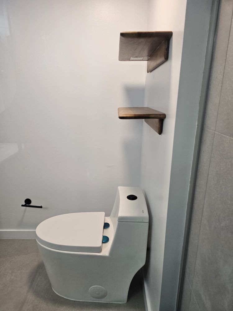 Slide of Guzman Contracting