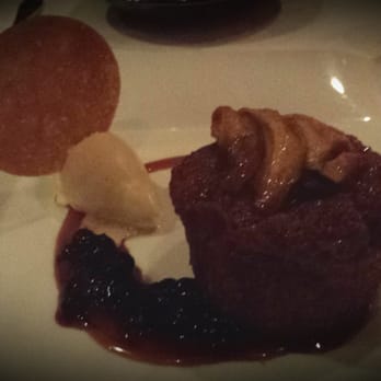 Gary Danko - Warm louisiana cake - New American Near Me - San Francisco, California