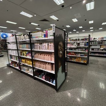 Target - Department Stores Near Me - Kansas City, Missouri