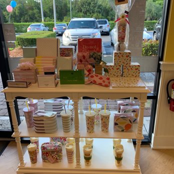 Nothing Bundt Cakes - Bakeries Near Me - Naples, Florida