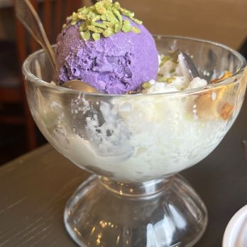 CARiN de RiA - Halo halo - Filipino Near Me - Encinitas, California