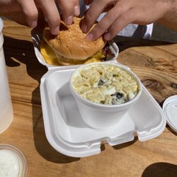 Chatty Kathy's - Bacon burger and macaroni salad
