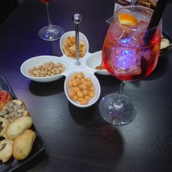 Wine Bar Leo
