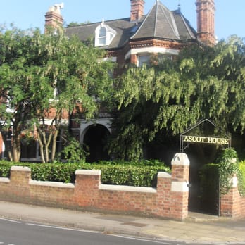 Ascot House - Guest Houses Near Me - York, YOR