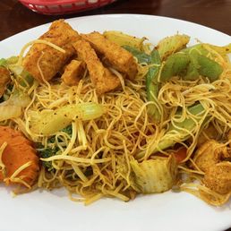 Singapore noodles Singapore noodles
