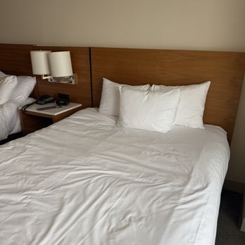 Hampton Inn Chicago McCormick Place - Hotels Near Me - Chicago, Illinois