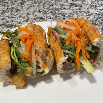 Fresh Bowl - Grilled chicken banh mi and house special banh mi (half of each) - Vietnamese Near Me - Austin, Texas Fresh Bowl - Grilled chicken banh mi and house special banh mi (half of each) - Vietnamese Near Me - Austin, Texas