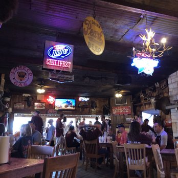 Chicken Oil - Dining area - Burgers Near Me - Bryan, Texas