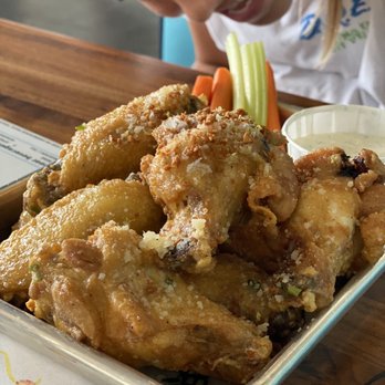 Bissell Brothers - GARLIC & PARMESAN wings - Breweries Near Me - Portland, Maine Bissell Brothers - GARLIC & PARMESAN wings - Breweries Near Me - Portland, Maine