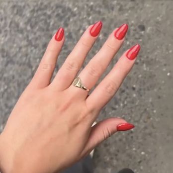 REE Nail & Spa - Big apple red by Maggie - Nail Salons Near Me - New York, New York
