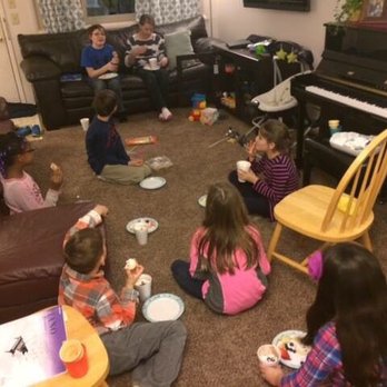 Emily Lassen Piano Studio - Ground lesson that included some fun get to know you games - Musical Instruments & Teachers Near Me - Eugene, Oregon Emily Lassen Piano Studio - Ground lesson that included some fun get to know you games - Musical Instruments & Teachers Near Me - Eugene, Oregon