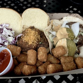 Sugarloaf Mountain Vineyard - From DM Slider Food Truck - 3-Way of Netflix & Chill, The Big Jerk, and The Smash Taco with a side of tots - August 2025 - Wineries Near Me - Dickerson, Maryland Sugarloaf Mountain Vineyard - From DM Slider Food Truck - 3-Way of Netflix & Chill, The Big Jerk, and The Smash Taco with a side of tots - August 2025 - Wineries Near Me - Dickerson, Maryland