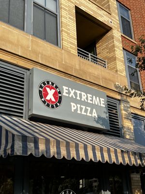 Extreme Pizza by null