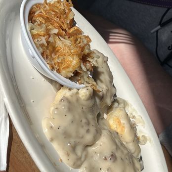 Blue & White Restaurant - Biscuits and gravy $4 - American Near Me - Tunica, Mississippi