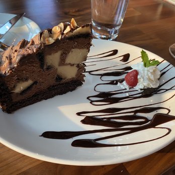 Stellini Trattoria - Chocolate torte - Italian Near Me - Grapevine, Texas