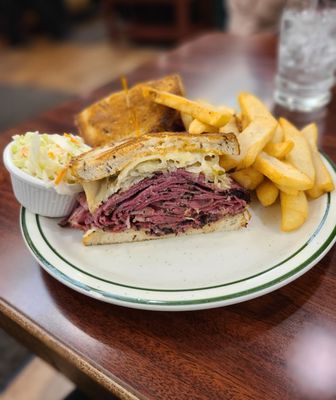 Brent's Deli Northridge by null