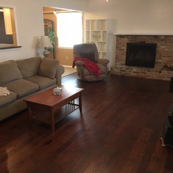 Hollinswood - Family room - Kitchen & Bath Near Me - Dallas, Texas Hollinswood - Family room - Kitchen & Bath Near Me - Dallas, Texas