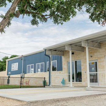 Paw Retreat - Pet Groomers Near Me - Salado, Texas Paw Retreat - Pet Groomers Near Me - Salado, Texas