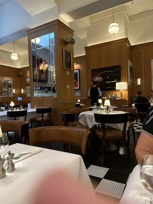 Paris Bar by null