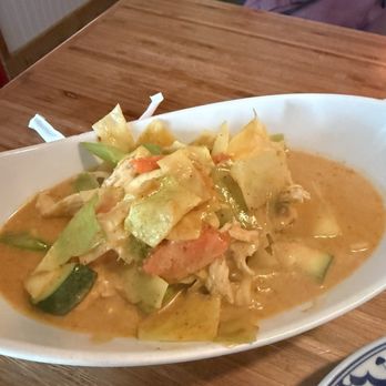 Thai Basil - Red curry - Thai Near Me - Royal Palm Beach, Florida