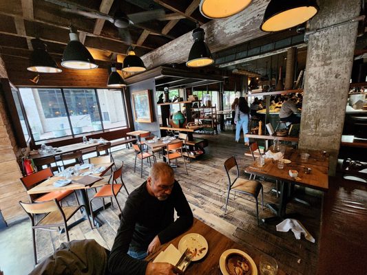 Barcelona Wine Bar by null