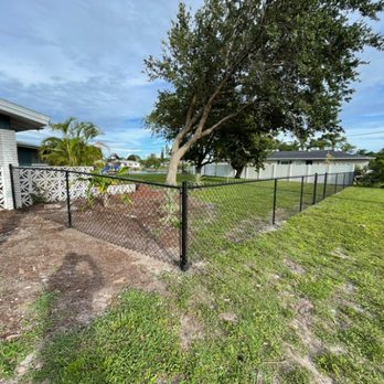 Leo fence - Fences & Gates Near Me Leo fence - Fences & Gates Near Me
