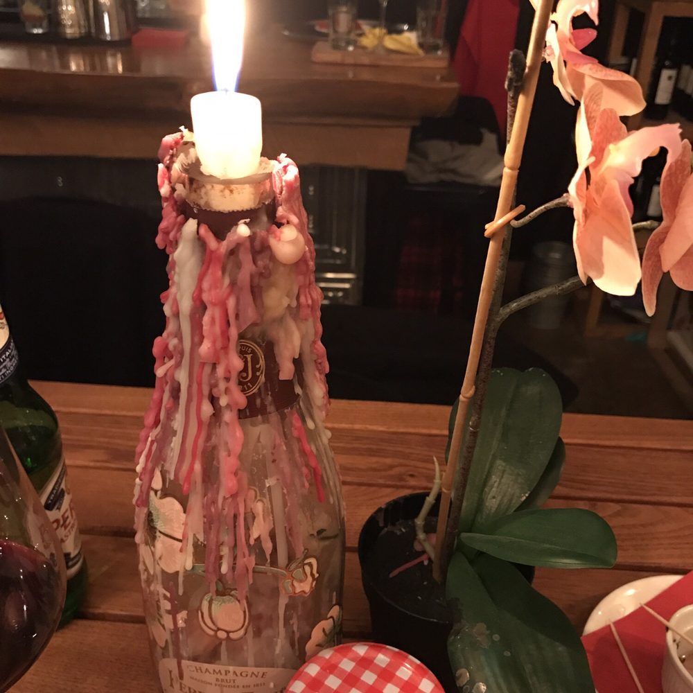 Le Petit Sud - Wine Bars Near Me - London, XGL