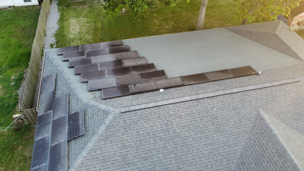 Slide of Wando Roofing