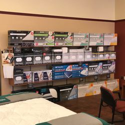 Mattress Firm Cromwell