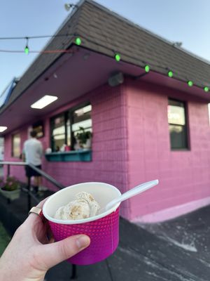 Fiesta Scoop Ice Cream Shop & Cafe