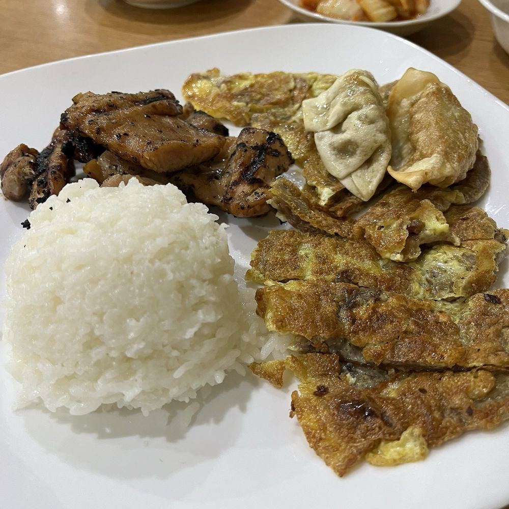 O-Bok Korean Restaurant - Combo Set B - Korean Near Me - Honolulu, Hawaii O-Bok Korean Restaurant - Combo Set B - Korean Near Me - Honolulu, Hawaii