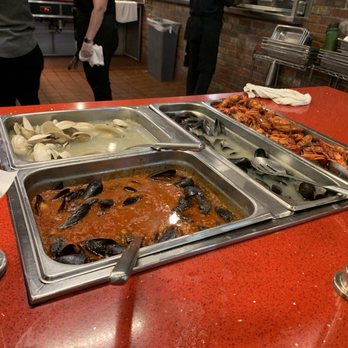 Boston Lobster Feast - Seafood Near Me - Orlando, Florida