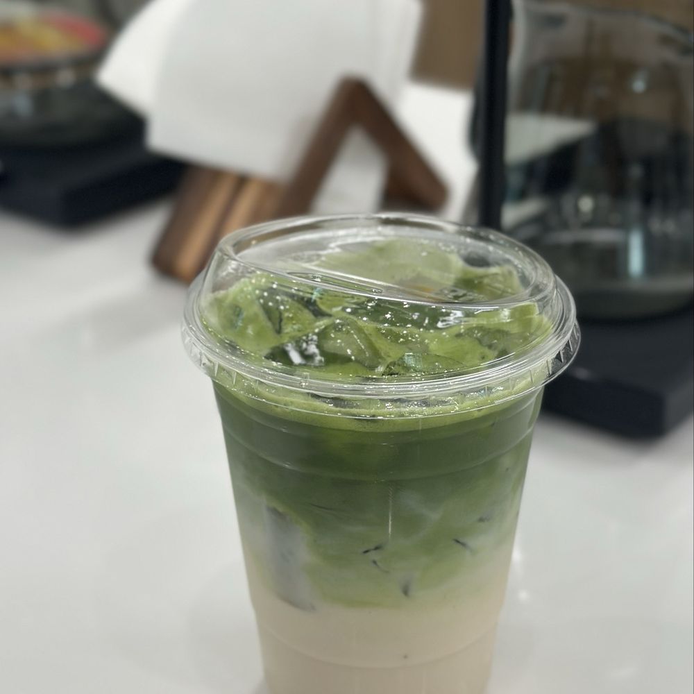 Soro Coffee - Classic matcha latte w/ oat milk - Coffee & Tea Near Me - Los Angeles, California Soro Coffee - Classic matcha latte w/ oat milk - Coffee & Tea Near Me - Los Angeles, California