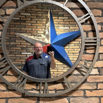 Stumpy's  Lakeside Grill - American Near Me - Granbury, Texas