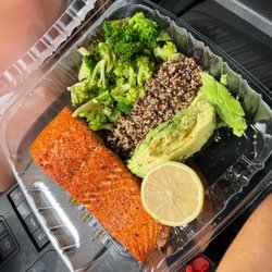 Ugrean - Create Your Own - salmon, lemon, quinoa, broccoli, avocado. Best meal ever!!