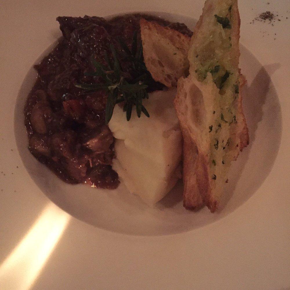 Salade de Fruits Cafe - Beef bourguignon - French Near Me - Vancouver, British Columbia