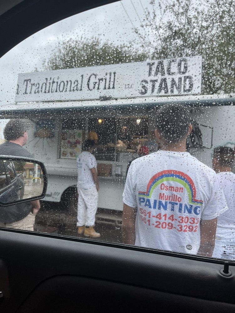 La Traditional Grill Taco Truck