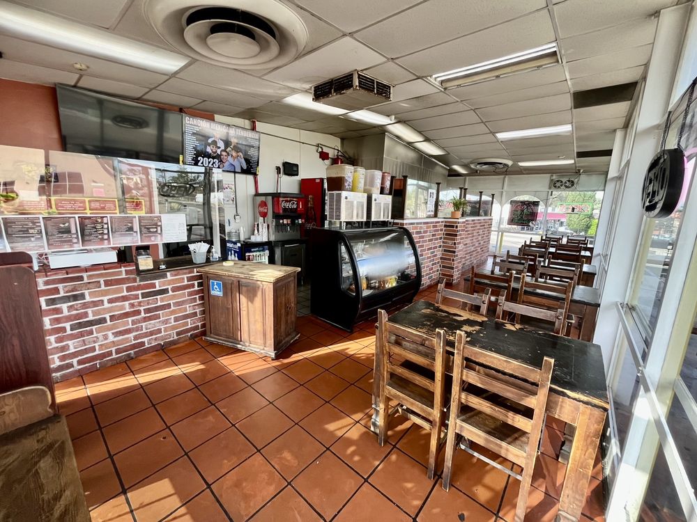 El Compadre Taco Shop & More