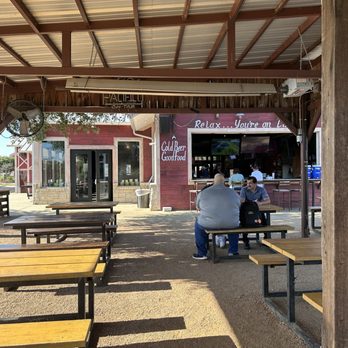 Towers Tap House - American Near Me - Little Elm, Texas
