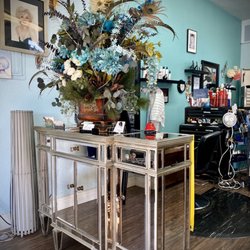 Whisper's Hair Studio