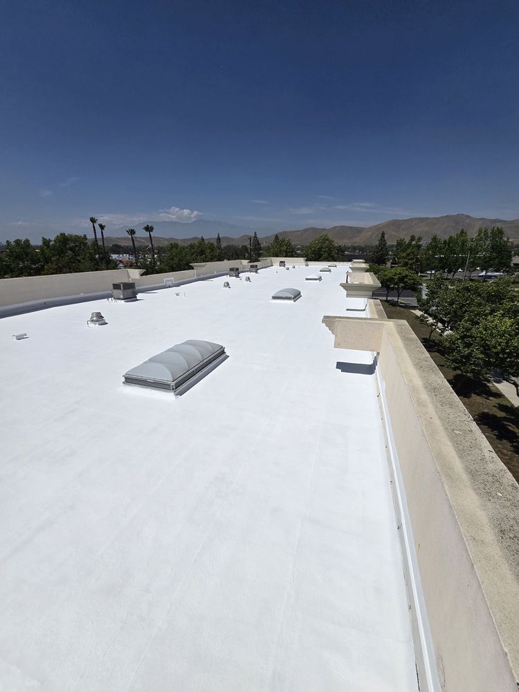 Slide of Luna Roof Repair